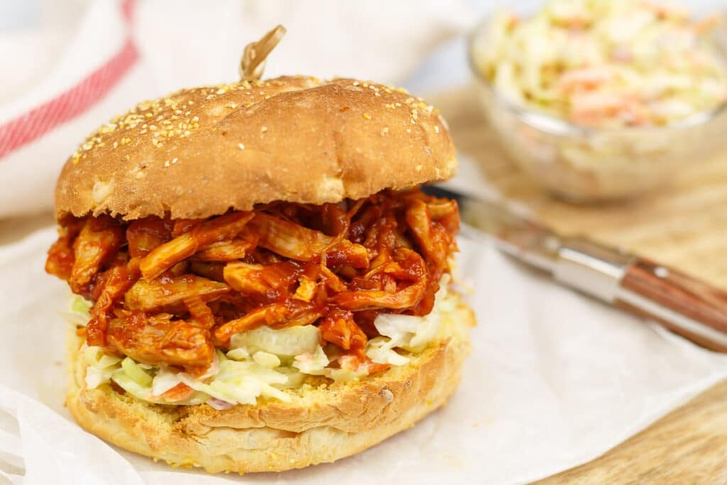 Barbecue pulled chicken sandwich recipe